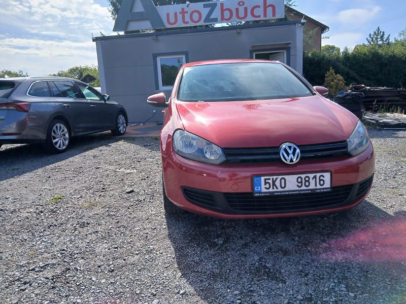 Volkswagen Golf 6, 1.4i, 59kw, alu - fotka 5 z 37