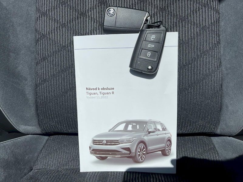 Volkswagen Tiguan (2023) R-Line 2.0 TDI 110 kW 4MOT DSG - fotka 34 z 35