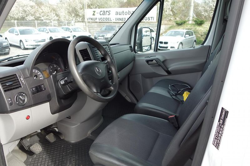 Mercedes-Benz Sprinter 516CDi HR+ Kontejner - fotka 9 z 19