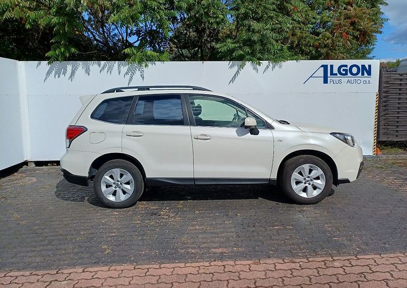 Subaru Forester Active 2,0i 110 kW 6MT 1. maji - fotka 4 z 25