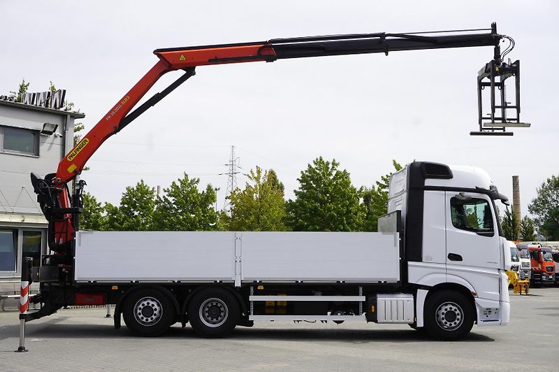 Mercedes-Benz Actros (2022) 2545 MP5 / 60 tho. km / crane - fotka 12 z 24