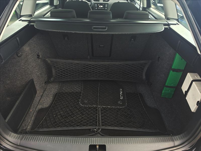 Škoda Ostatní 1,6 TDi 4x4 Ambition STK - fotka 27 z 46