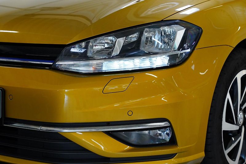 Volkswagen Golf - fotka 9 z 28