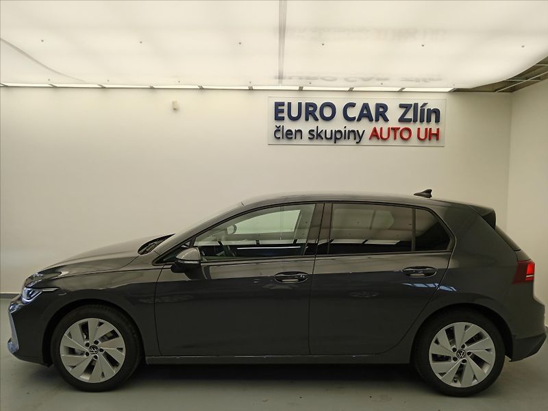 Volkswagen Golf (2025) 1,5   eTSI People - fotka 3 z 16