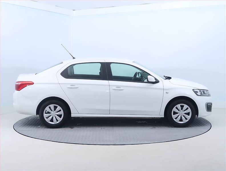 Citroën C-Elysée (2017) Tendance 1.2 PureTech, ČR - fotka 6 z 13