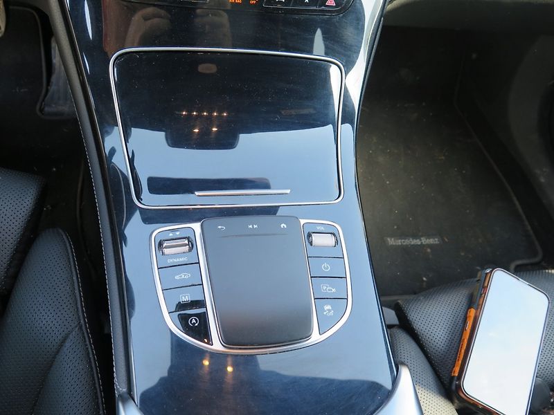 Mercedes-Benz GLC (2020) 300C AMG 4MA, VADA MOTORU! - fotka 12 z 25