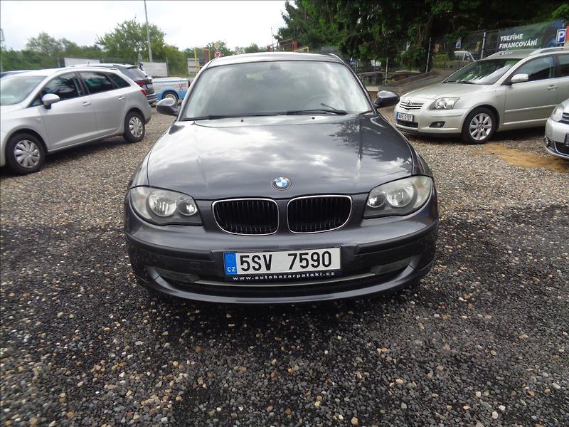 BMW Řada 1 1,6 - fotka 2 z 19