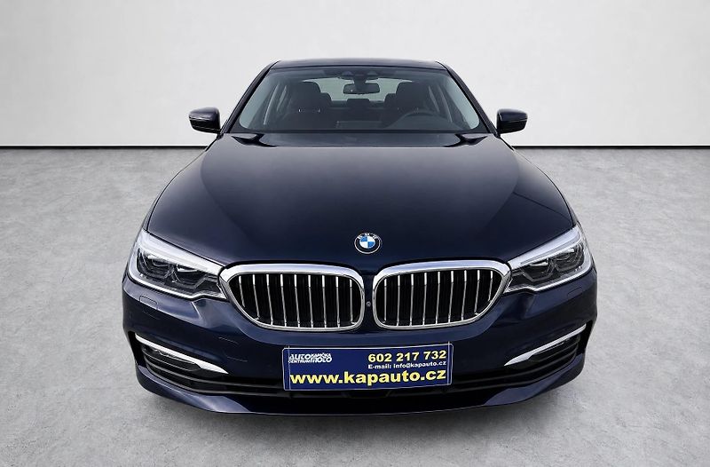 BMW Řada 5 520D XDRIVE, 1. majitel - fotka 2 z 20