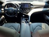 Toyota Camry (2024) SE - náhled 8