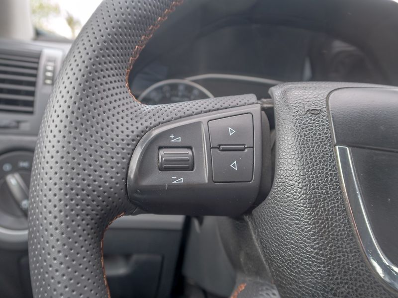 Škoda Octavia (2011) ČR 2.0TDI 103KW – VÝHŘEV - fotka 15 z 42