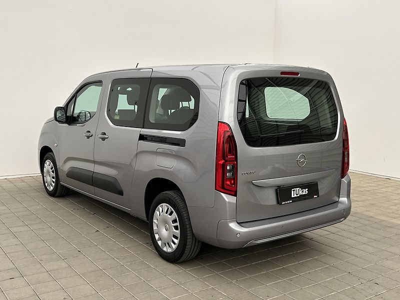 Opel Combo 1.2 Turbo Life L2H1 - fotka 3 z 32