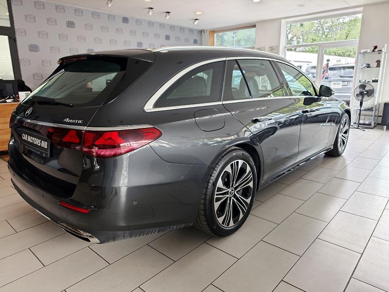Mercedes-Benz Třídy E 300de 4M Avantgarde kombi - fotka 5 z 30