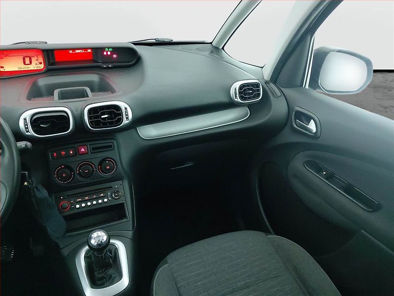 Citroën C3 Picasso (2017) 1.6 BlueHDi, Tempomat - fotka 8 z 17