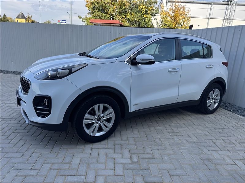 Kia Sportage 1,6 T-GDi 130kW 4x4 tažné - fotka 3 z 50