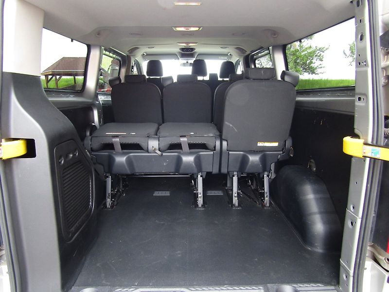 Ford Transit Custom (2019) 2.0 TDCi 96kW  9 MÍST - fotka 17 z 33