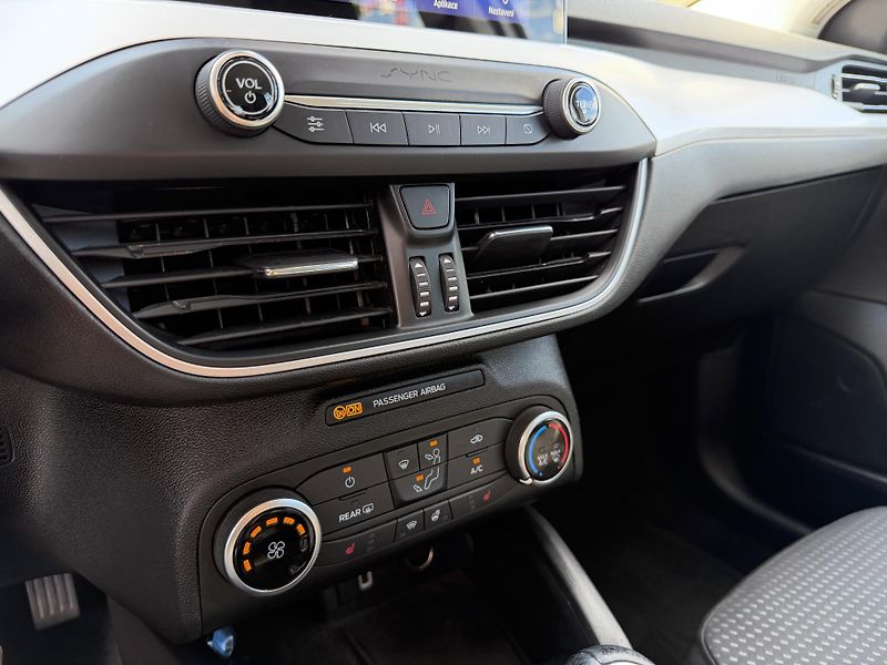 Ford Focus (2019) 1.0 ecoboost 92 kw/DPH - fotka 20 z 23