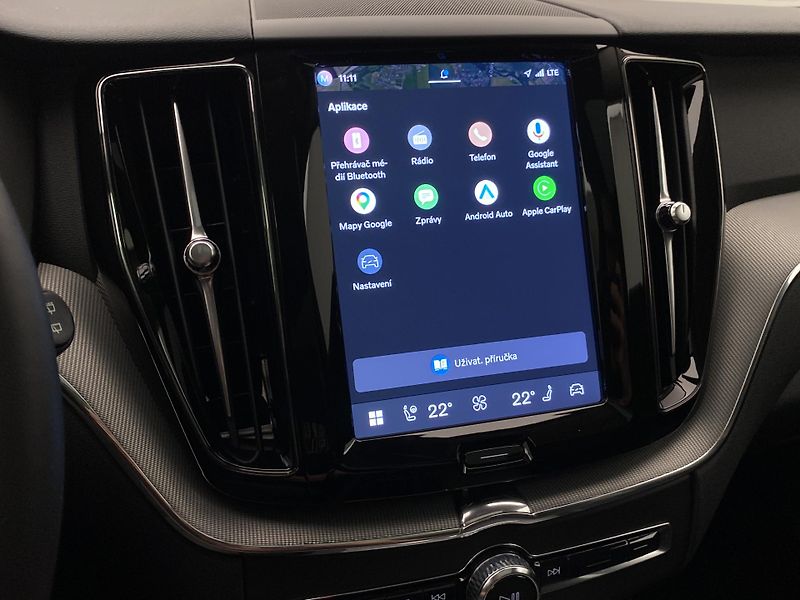 Volvo XC60 T6 AWD RECHARGE BRIGHT PLUS CZ - fotka 8 z 59