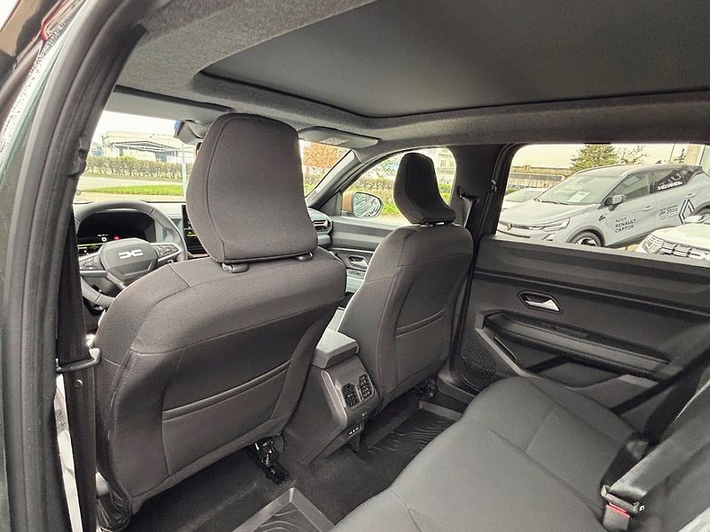 Dacia Bigster (2025) extreme mild hybrid-G 140 - fotka 16 z 22