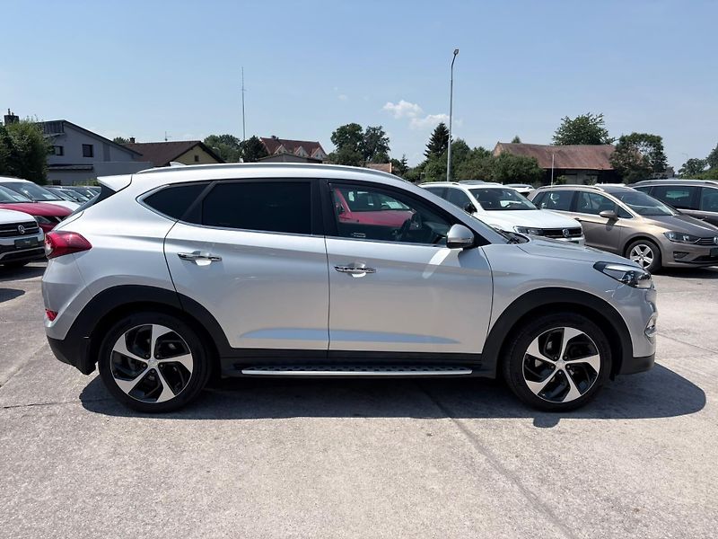 Hyundai Tucson - fotka 4 z 12