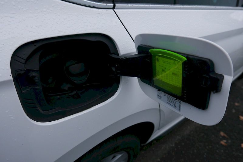 Škoda Kamiq (2023) 1.5 TSI 110 kW M6° Style - fotka 32 z 34