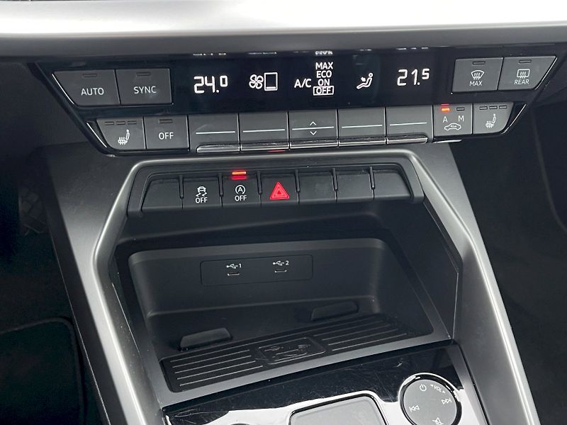 Audi A3 (2023) 30 TFSI 81 kW S-Tronic Basis - fotka 14 z 33