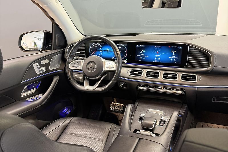 Mercedes-Benz GLS (2019) GLS 400d 4Matic AMG Line - fotka 36 z 111