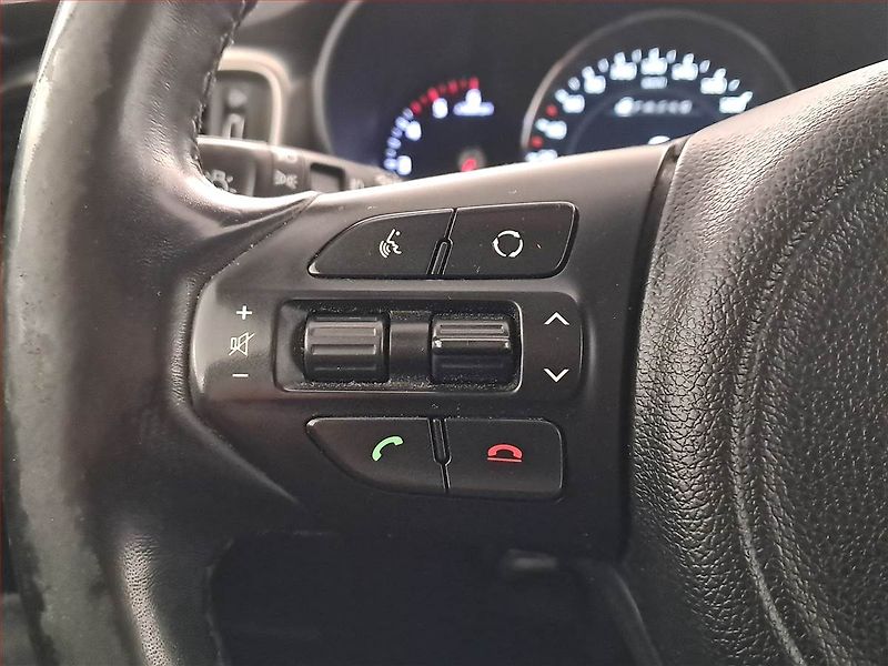 Kia Sorento (2016) Exclusive 2.2 CRDi, 4X4 - fotka 19 z 24
