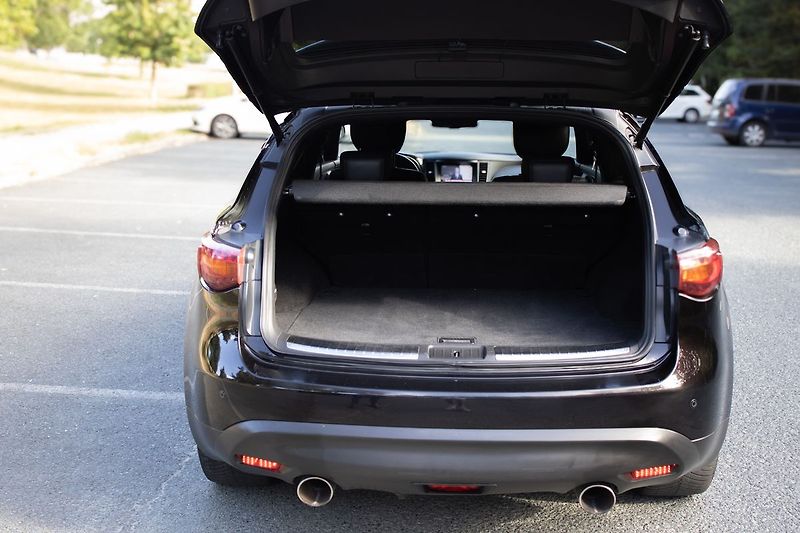 Infiniti QX70 Verze S, servisované, DVB-T - fotka 53 z 53