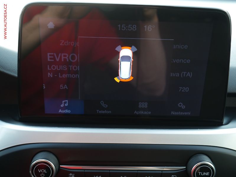 Ford Focus (2019) 1.5TDCi, ČR, LED, AC - fotka 12 z 19