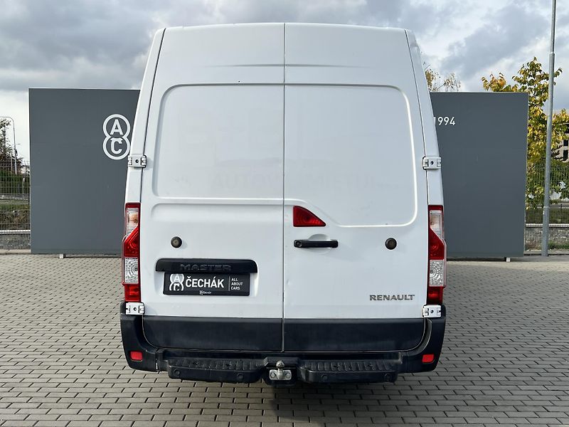 Renault Master (2018) 2,3dCi 107kW - fotka 5 z 29
