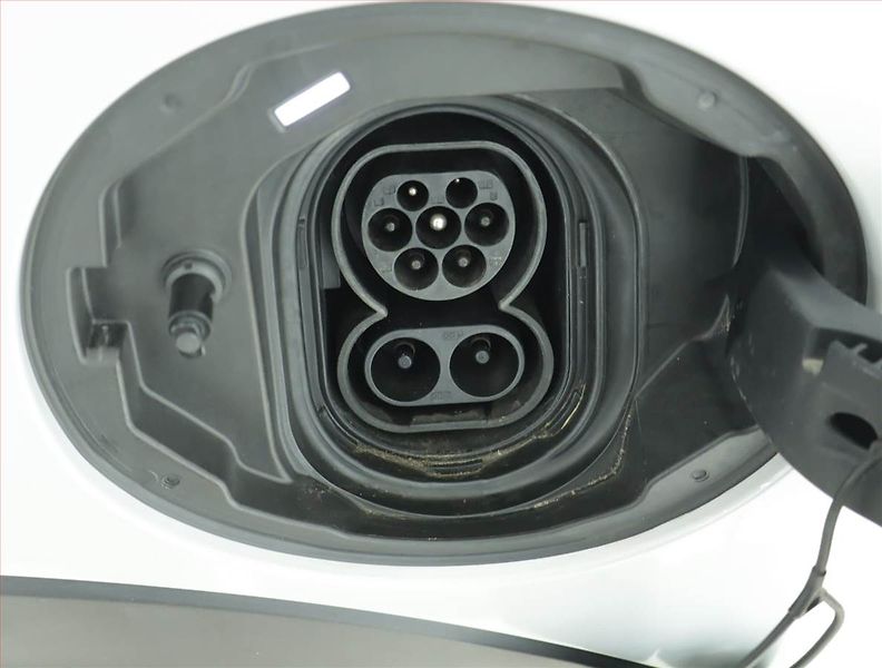 Mini Ostatní (2020) Cooper SE 32 kWh, SoH 96% - fotka 18 z 19