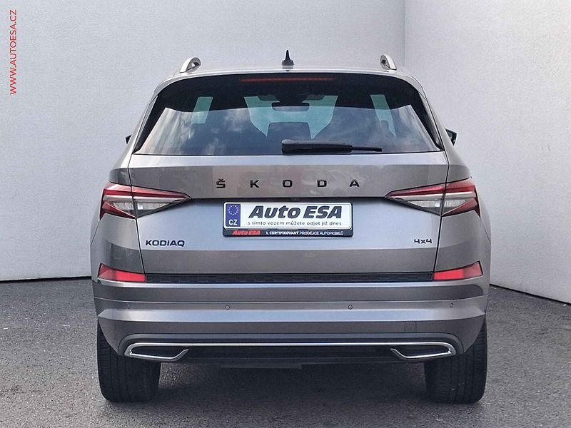 Škoda Kodiaq (2022) 2.0 TDi 4x4, ČR, SportLine - fotka 5 z 26