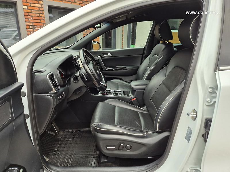 Kia Sportage (2018) 1.6T-GDi 130KW GT-line 4x4  - fotka 37 z 57