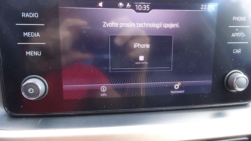Škoda Scala 1.5TSi taž.zař. Style+sada kol - fotka 25 z 33