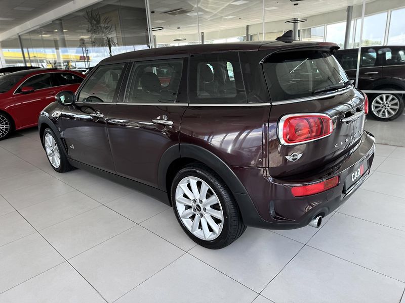 Mini Clubman S ALL4*141kW*LED*Navi*KeyLess - fotka 7 z 33