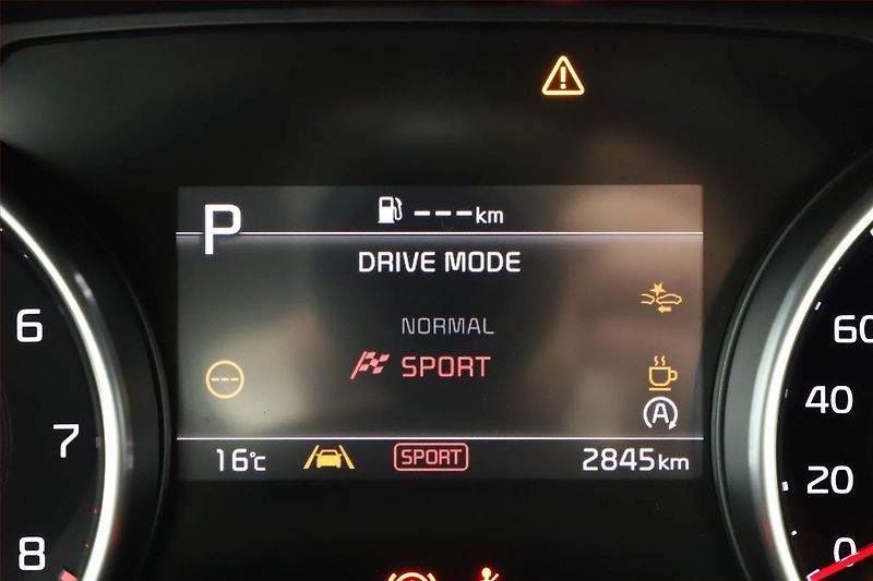 Kia XCeed (2025) 1.6 T-GDI - fotka 11 z 17