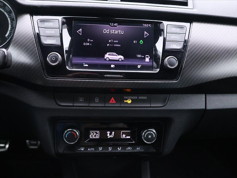 Škoda Fabia 1,0 TSI 81kW CZ Monte Carlo - fotka 19 z 29