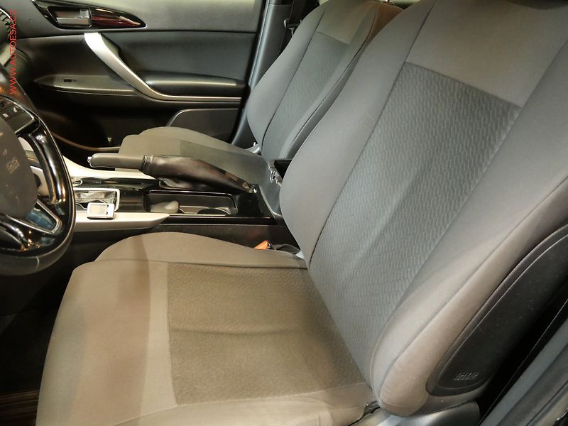 Mitsubishi Eclipse Cross (2018) 1.5 T- MIVEC, 1.maj,ČR, AT - fotka 9 z 22