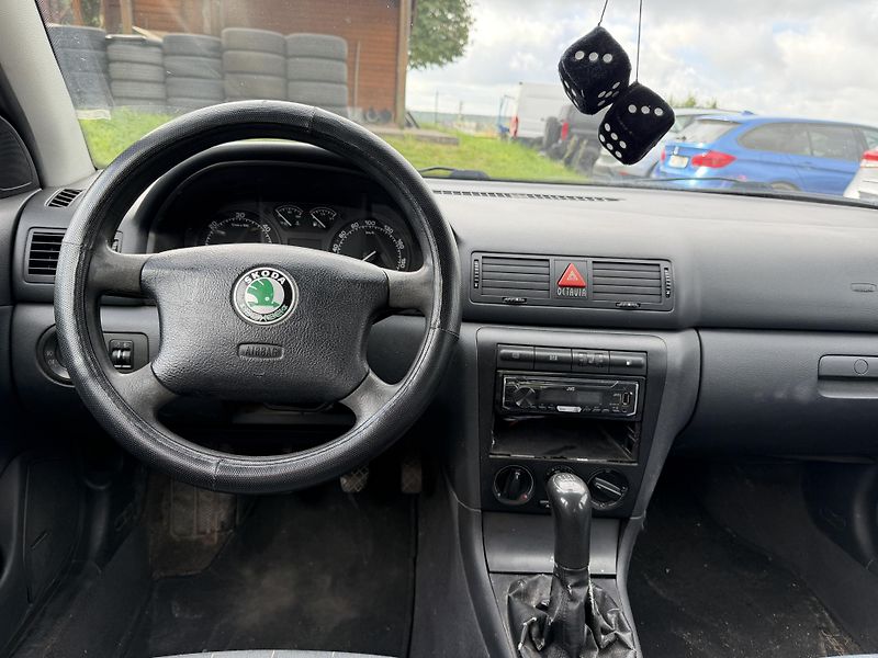 Škoda Octavia 1.9TDI - fotka 12 z 21