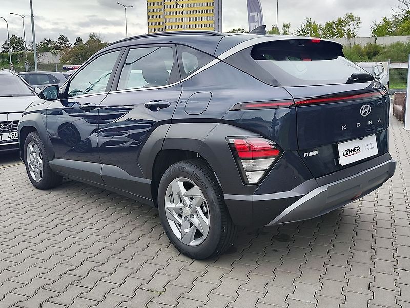 Hyundai Kona 1.6 T-GDI/145kW Smart - fotka 7 z 32