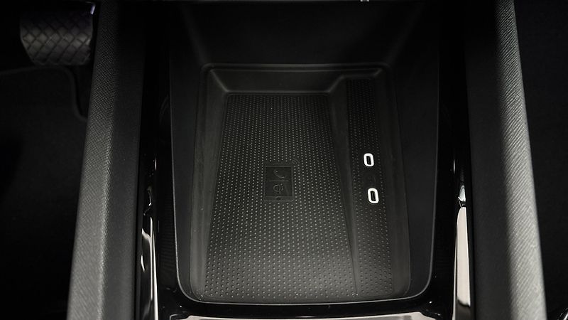 Škoda Octavia 2.0 TDI DSG Style - fotka 23 z 27