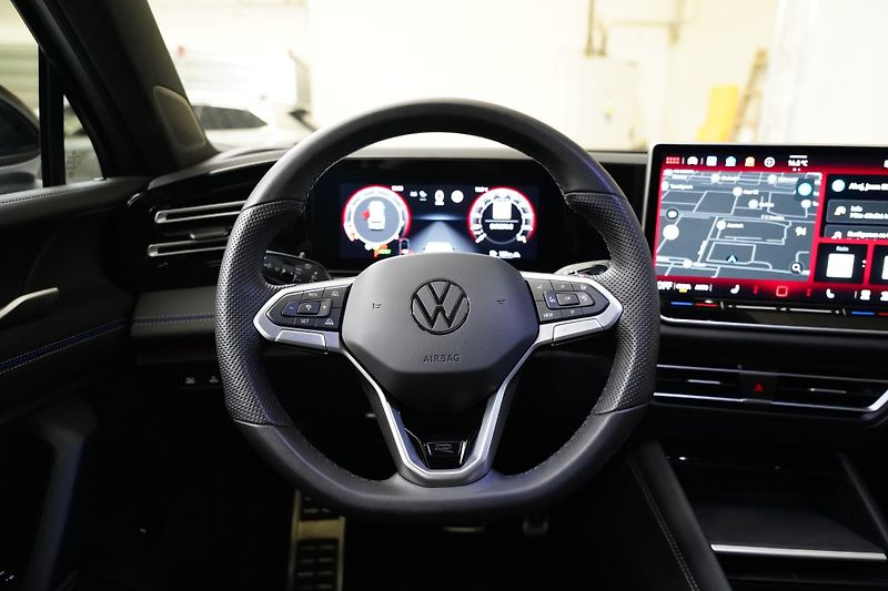 Volkswagen Tiguan - fotka 17 z 26