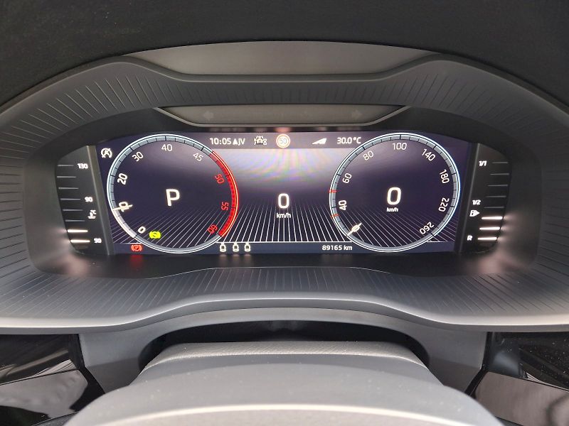 Škoda Kodiaq (2022) L&K DSG 4x4 2,0TDi 147kW - fotka 17 z 35