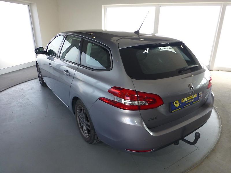 Peugeot 308 (2016) 1,6HDI*NAVIGACE**PARKS**TAŽNÉ - fotka 7 z 26