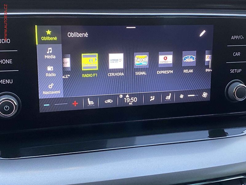 Škoda Octavia (2020) 1.0 TSi, ČR, Active, navi - fotka 15 z 18