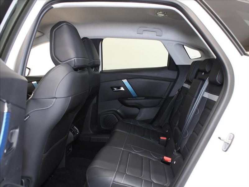 Citroën ë-C4 0,0 50kWH Shine PACK 13 900km! - fotka 7 z 23