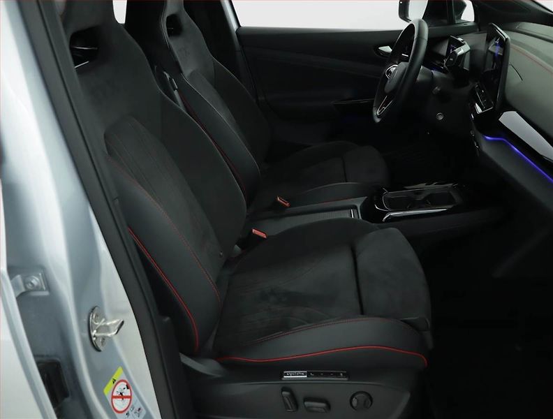 Volkswagen ID.4 (2022) GTX (82 kWh), SoH 90% - fotka 9 z 19