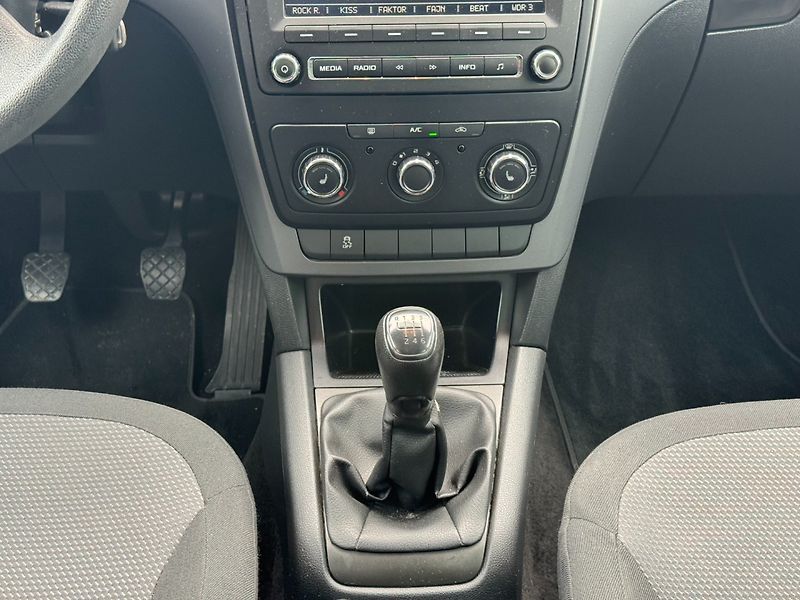 Škoda Yeti (2013) 1.2 TSI 77kW - fotka 20 z 33