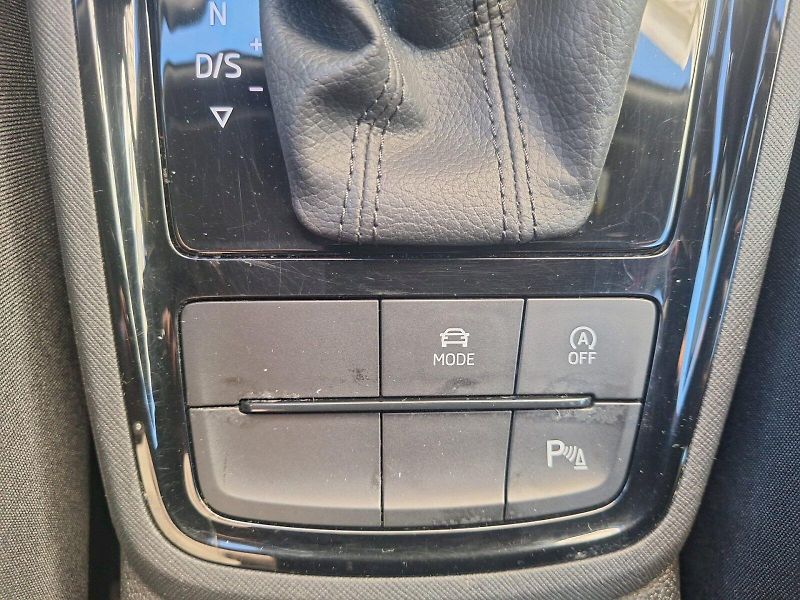 Škoda Kamiq (2021) 1.0 TSI / 81 kW / 7DSG / STYLE - fotka 6 z 35