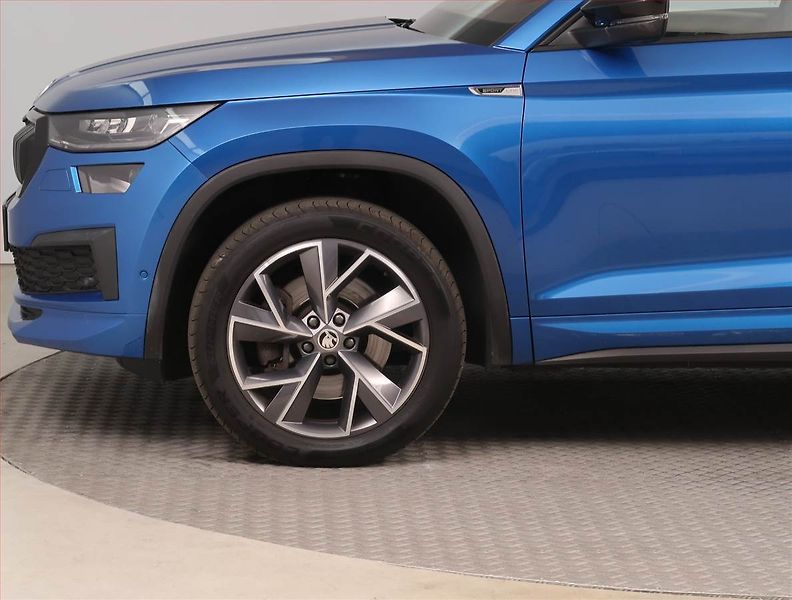 Škoda Kodiaq (2022) Sportline 2.0 TDI - fotka 15 z 17